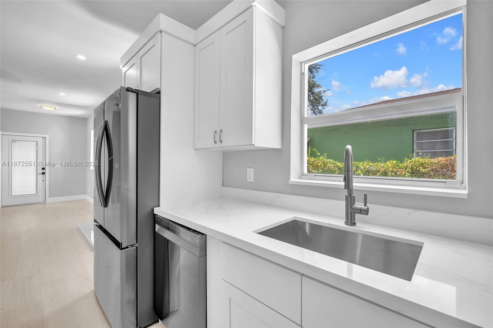 COLLEGE PARK - Residential Income