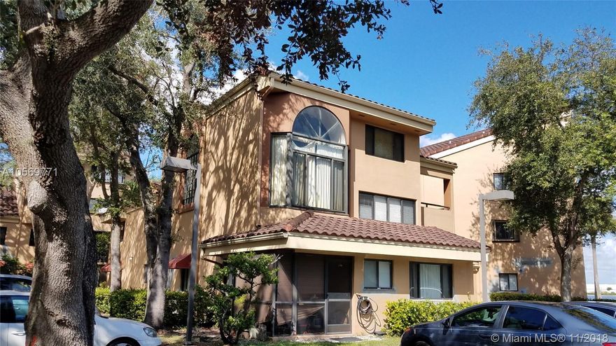 GREAT VALUE!!WONDERFUL OPPORTUNITY TO OWN A BOTTOM FLOOR, CLEAN CORNER UNIT LOCATED A SHORT WALKING DISTANCE TO THE COMMUNITY POOL/CLUBHOUSE!!BEAUTIFUL LAKE VIEW A FEW FEET FROM YOUR FRONT DOOR*COME LIVE IN ONE OF MIAMI LAKES MOST POPULAR COMMUNITIES OF CELEBRATION POINT WITH MANY LOVELY TREES, NICE AMENITIES AND CLOSE TO MAJOR ROADS & SHOPPING*UNIT HAS A NEWER CENTRAL A/C*NEWER APPLIANCES*TILE FLOORS*LIVING/DINING RM*EAT-IN KITCHEN AREA COULD ALSO BE USED AS A SMALL OFFICE*VACANT AND EASY TO SHOW*NO REASONABLE OFFER WILL BE DENIED!