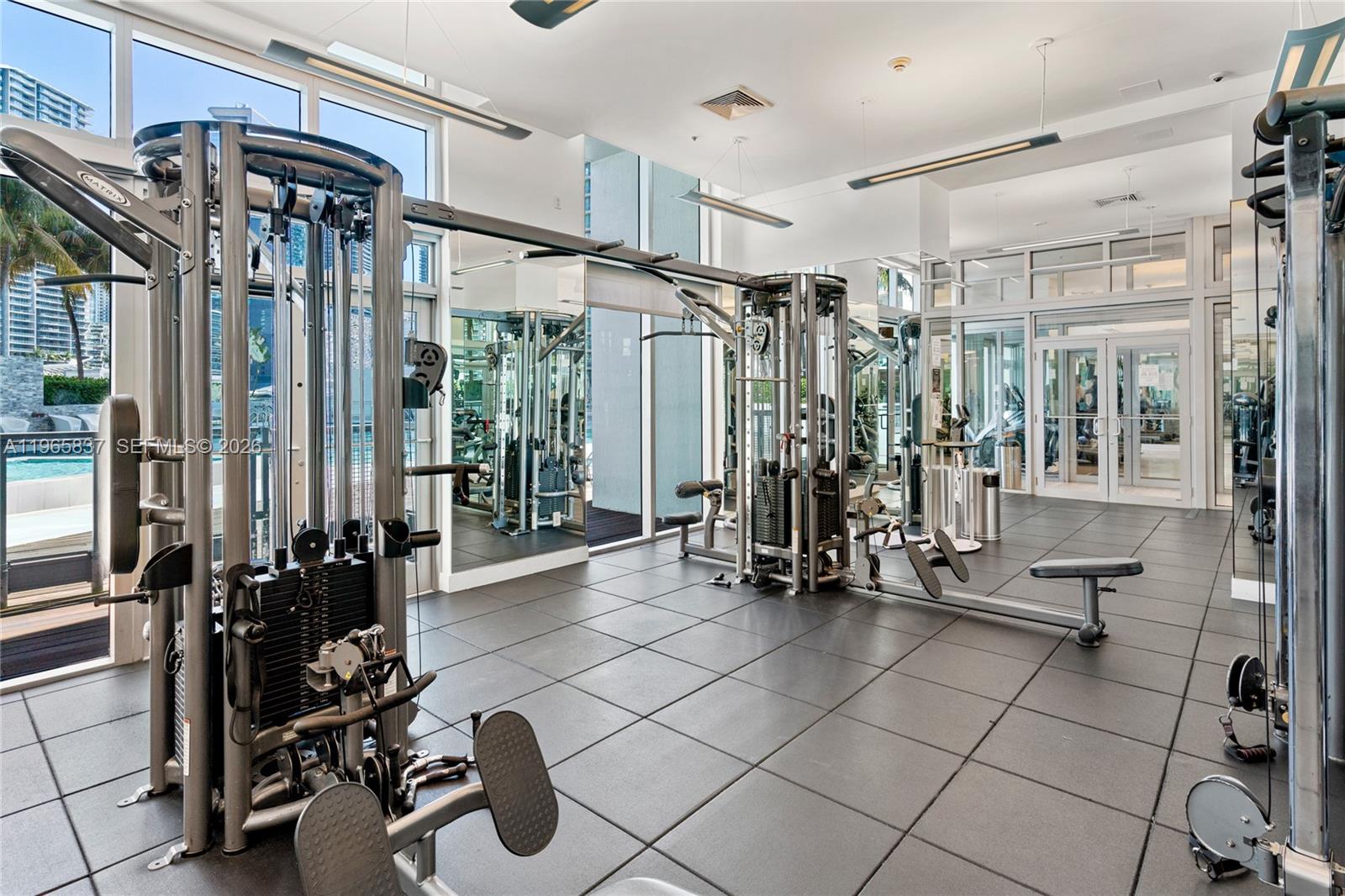 IVY CONDO - Residential