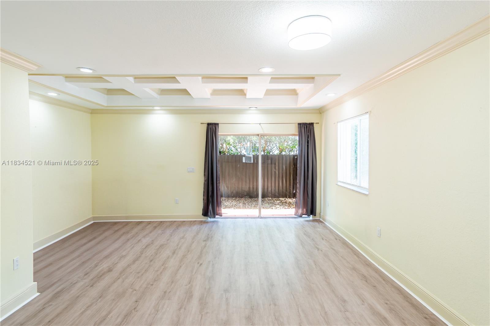 11647 NE 18th Dr 11647