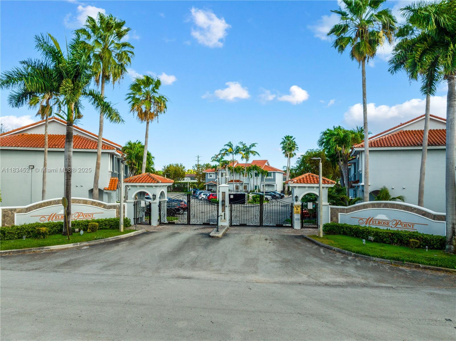 MELROSE POINT AT SANS SOU - Residential