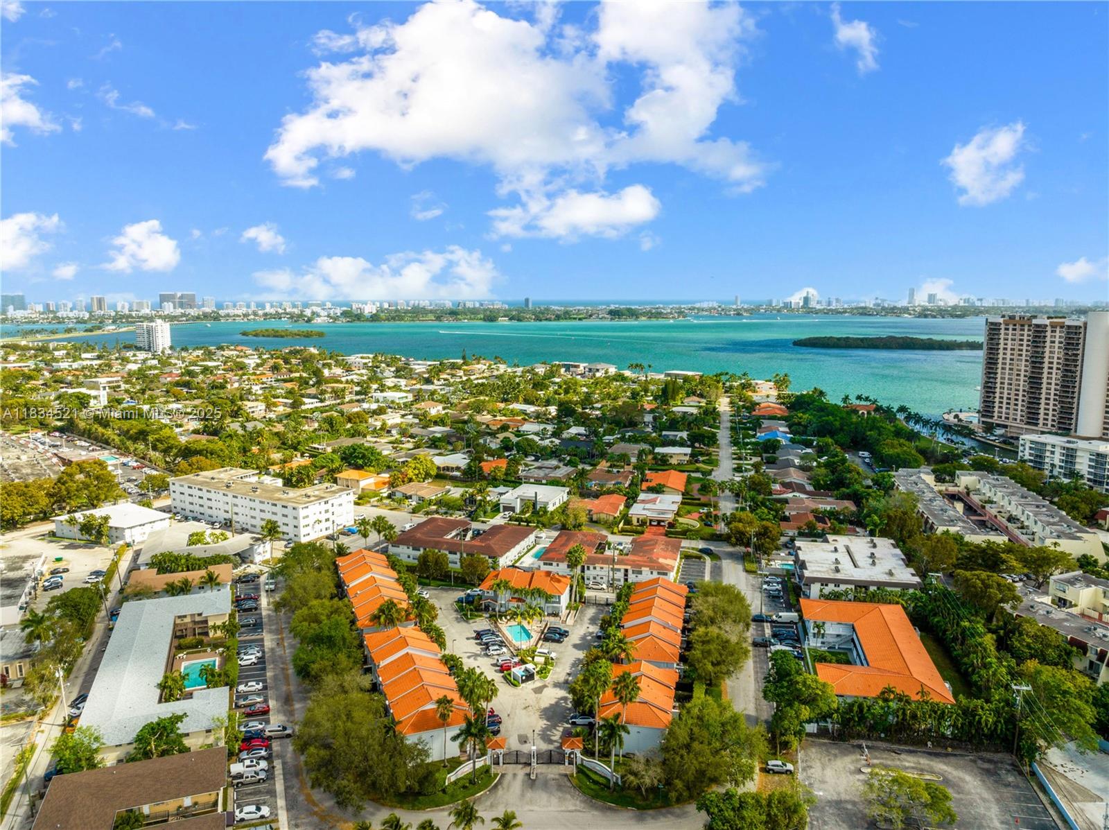 MELROSE POINT AT SANS SOU - Residential