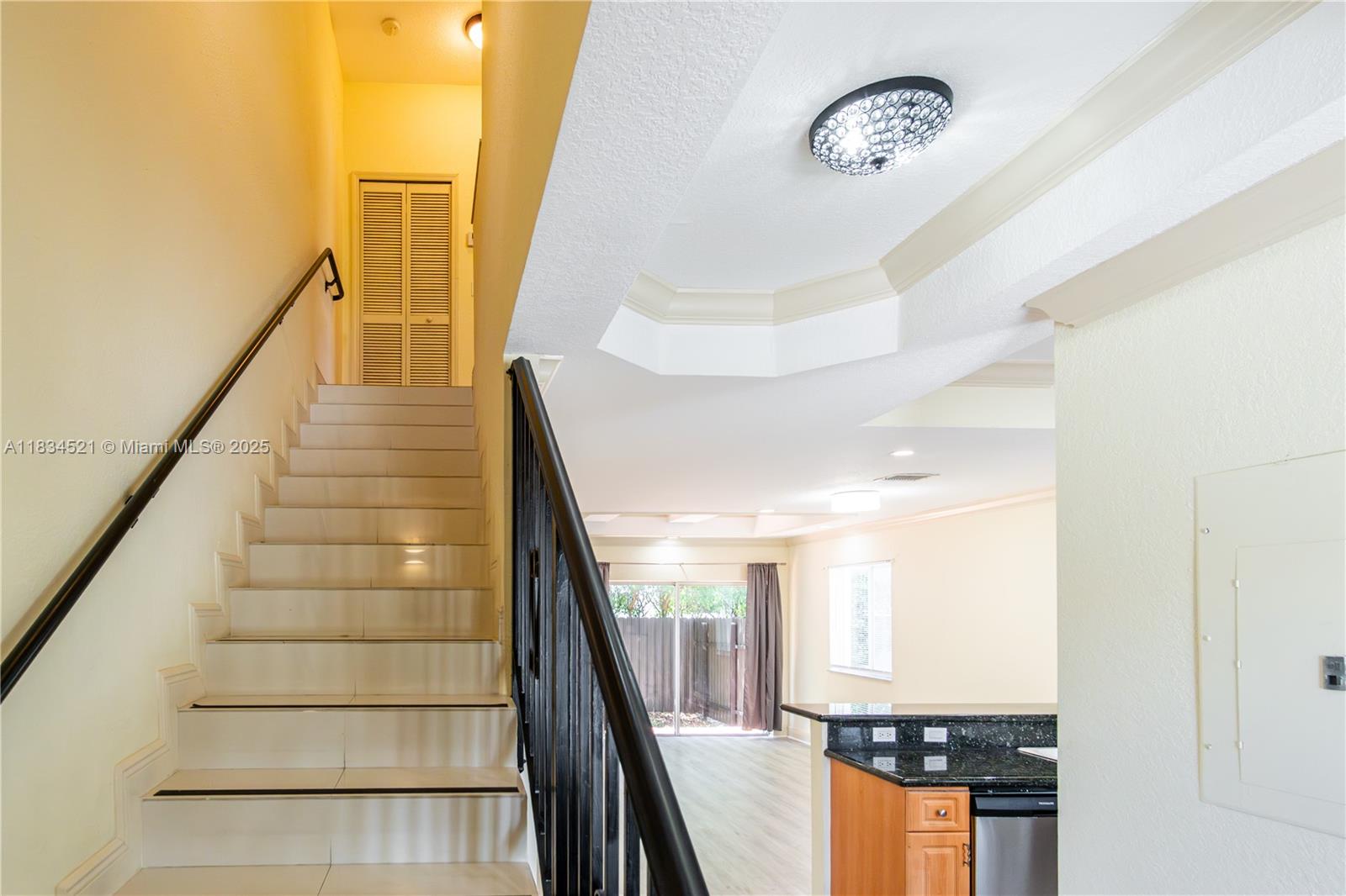 MELROSE POINT AT SANS SOU - Residential