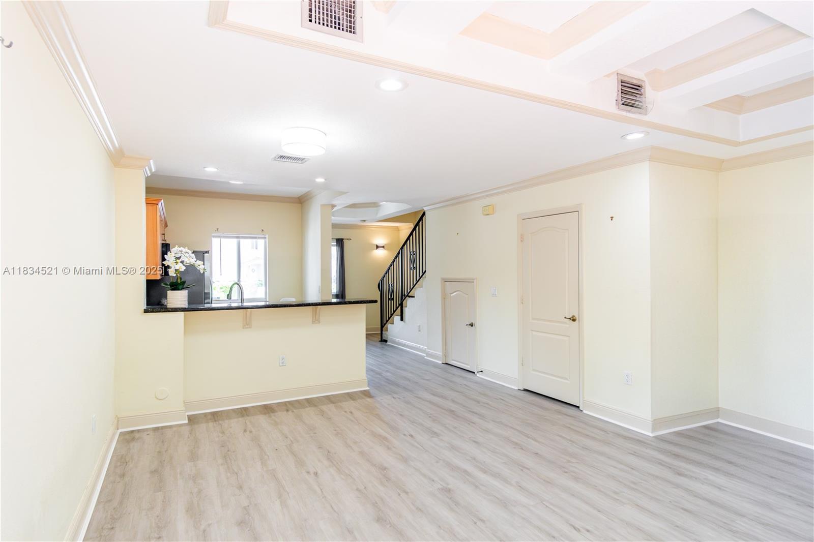 MELROSE POINT AT SANS SOU - Residential