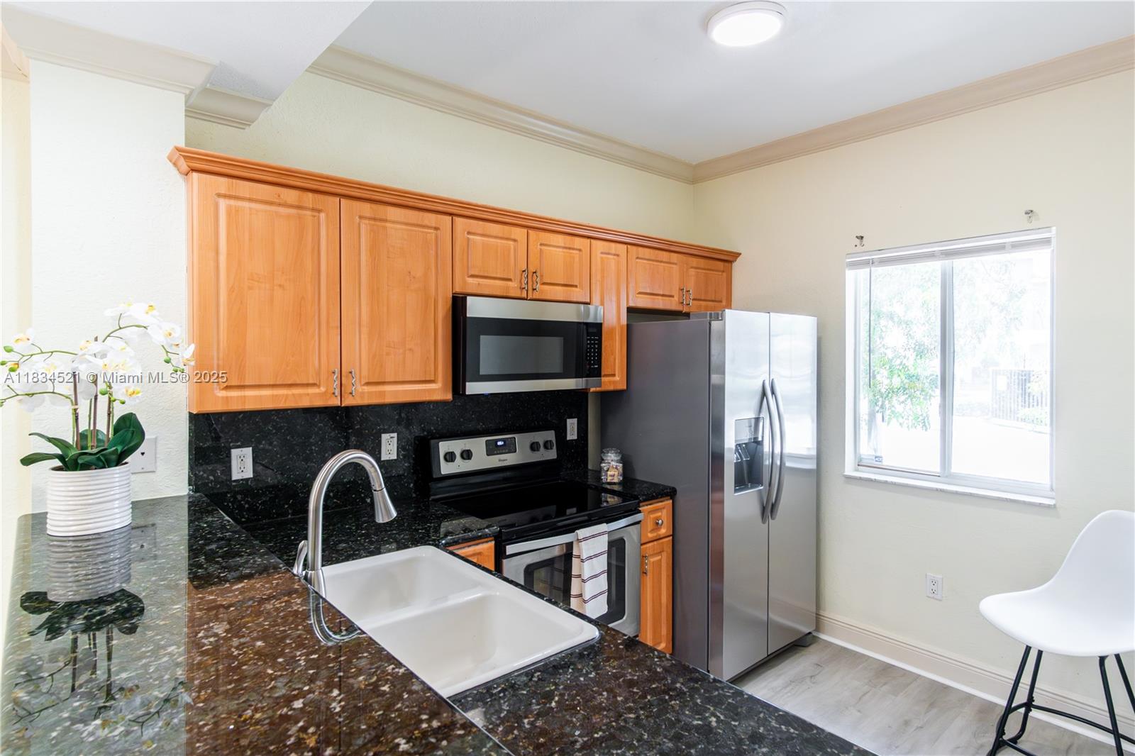 MELROSE POINT AT SANS SOU - Residential