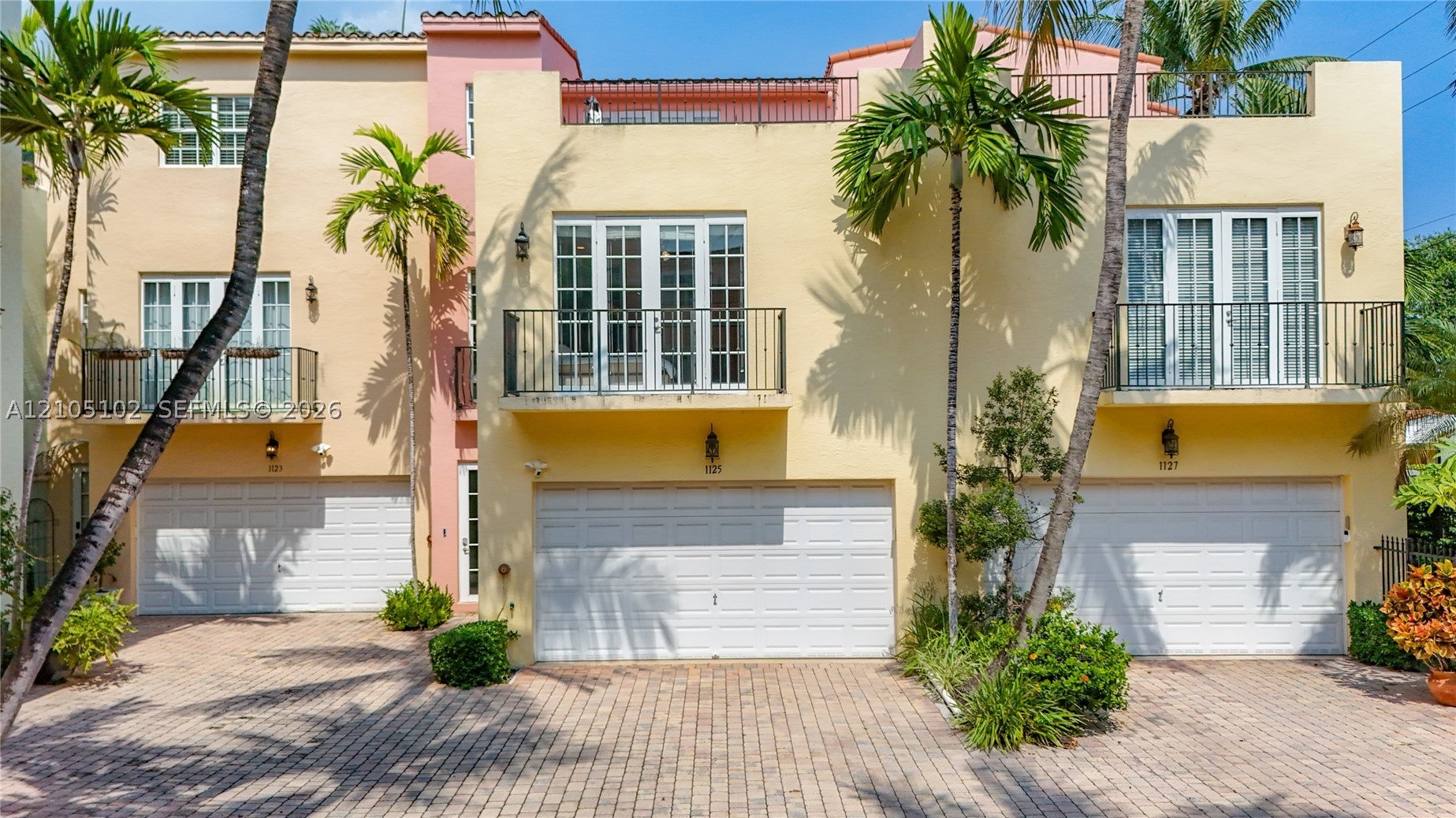 1125 NE 18th Ave 1125
