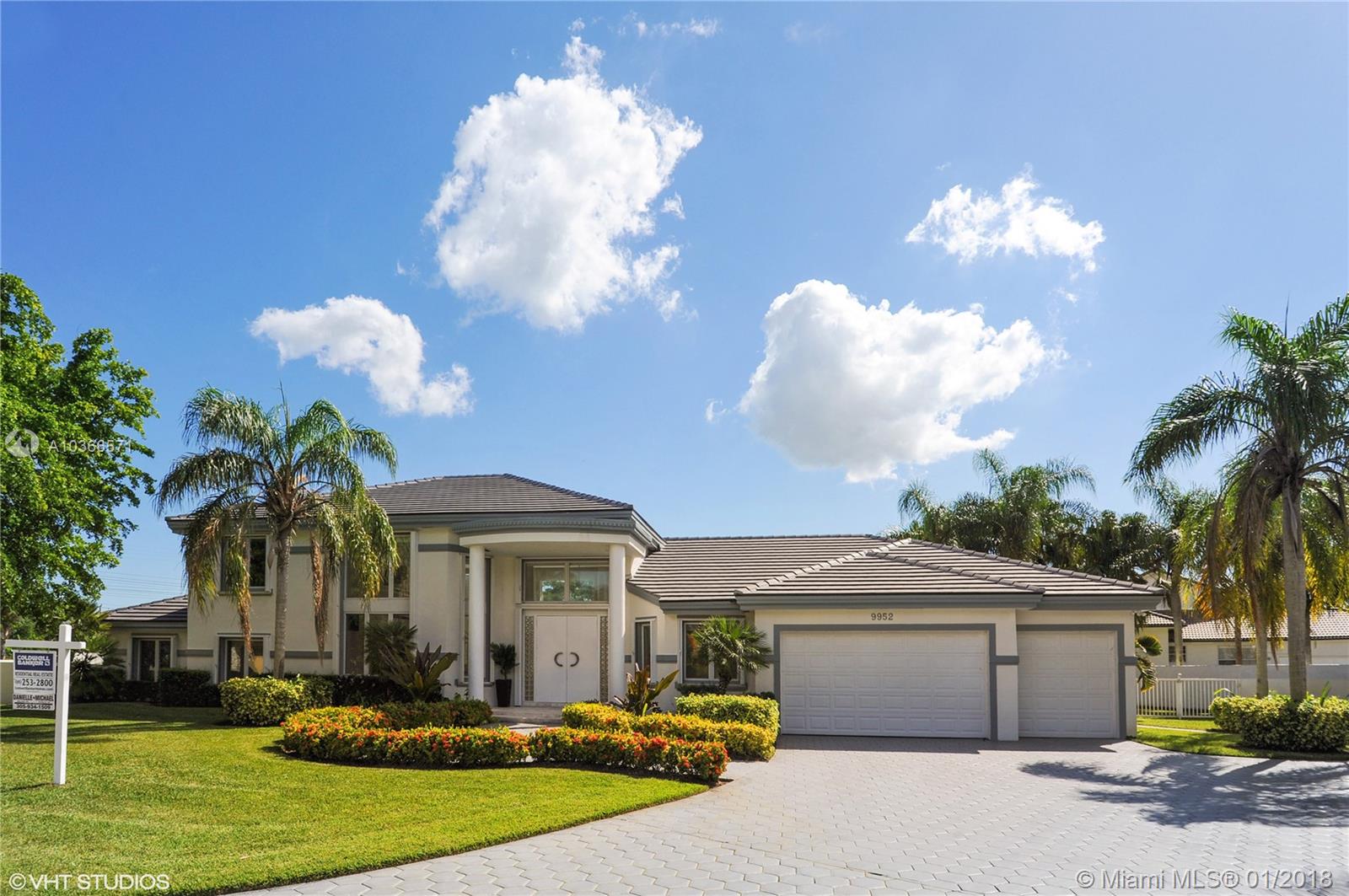 LAS VILLAS OF LA MANCHA W - Residential