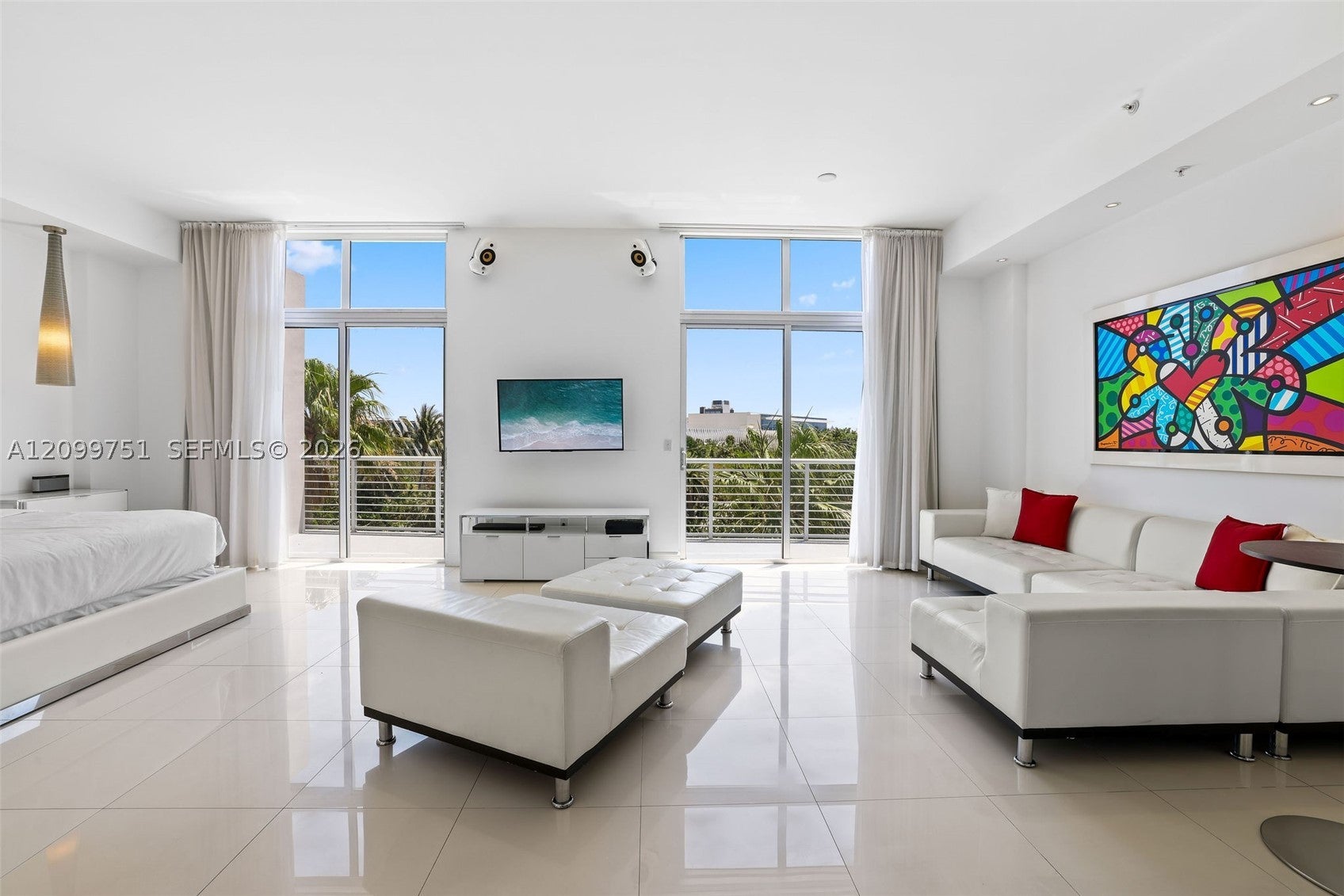 View photos, virtual tours, details... 2001 Meridian Ave 506