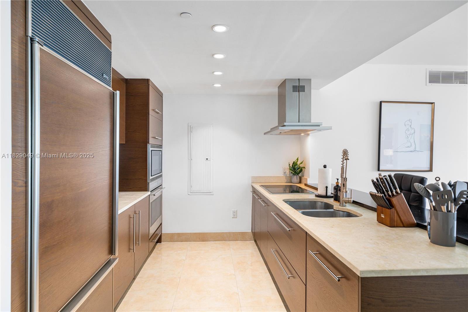 ICON BRICKELL NO TWO - Residential Lease