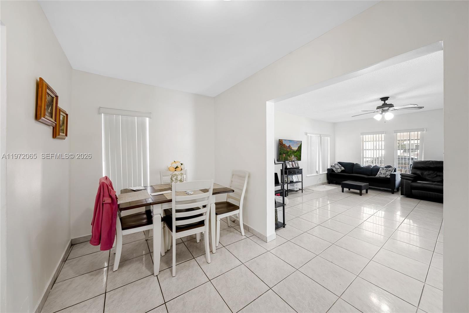 INGLESIDE PARK - Residential