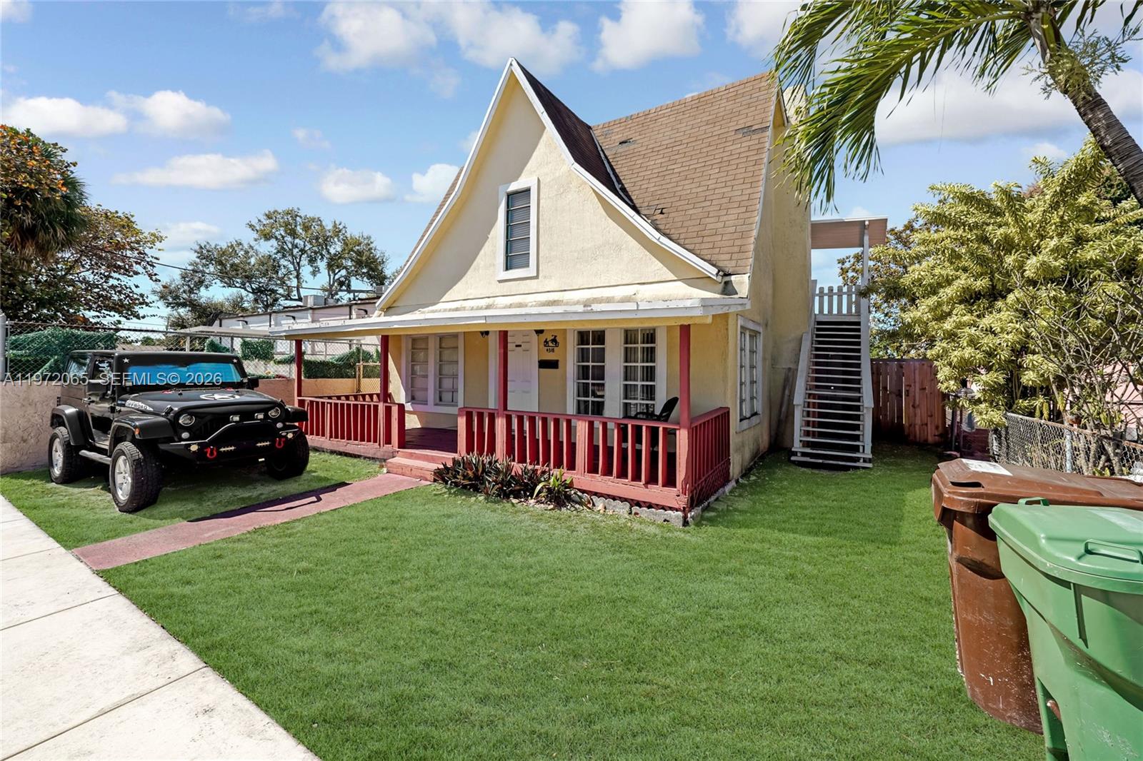 INGLESIDE PARK - Residential