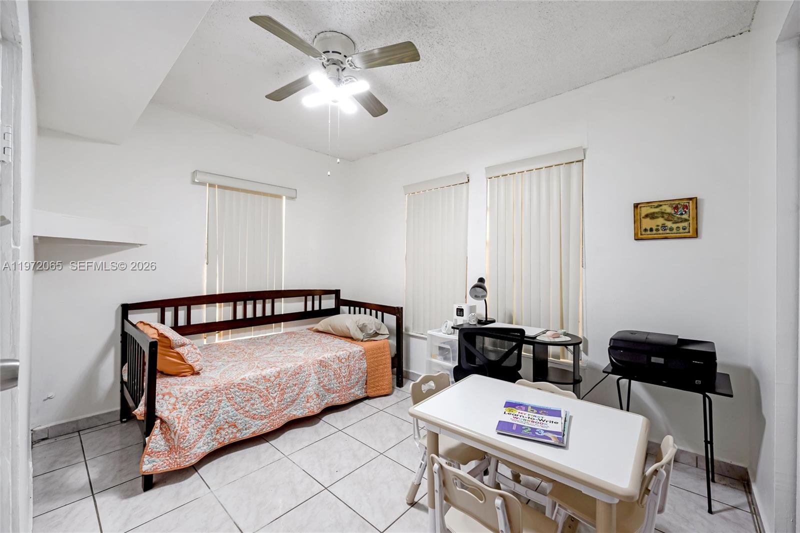 INGLESIDE PARK - Residential