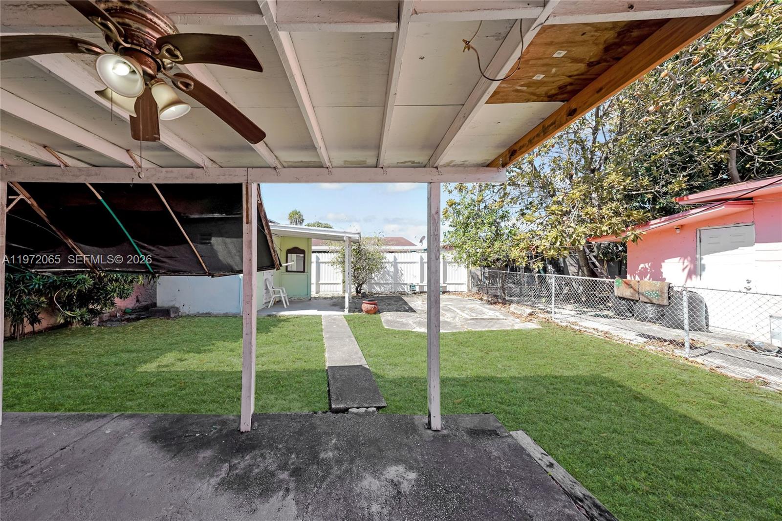 INGLESIDE PARK - Residential