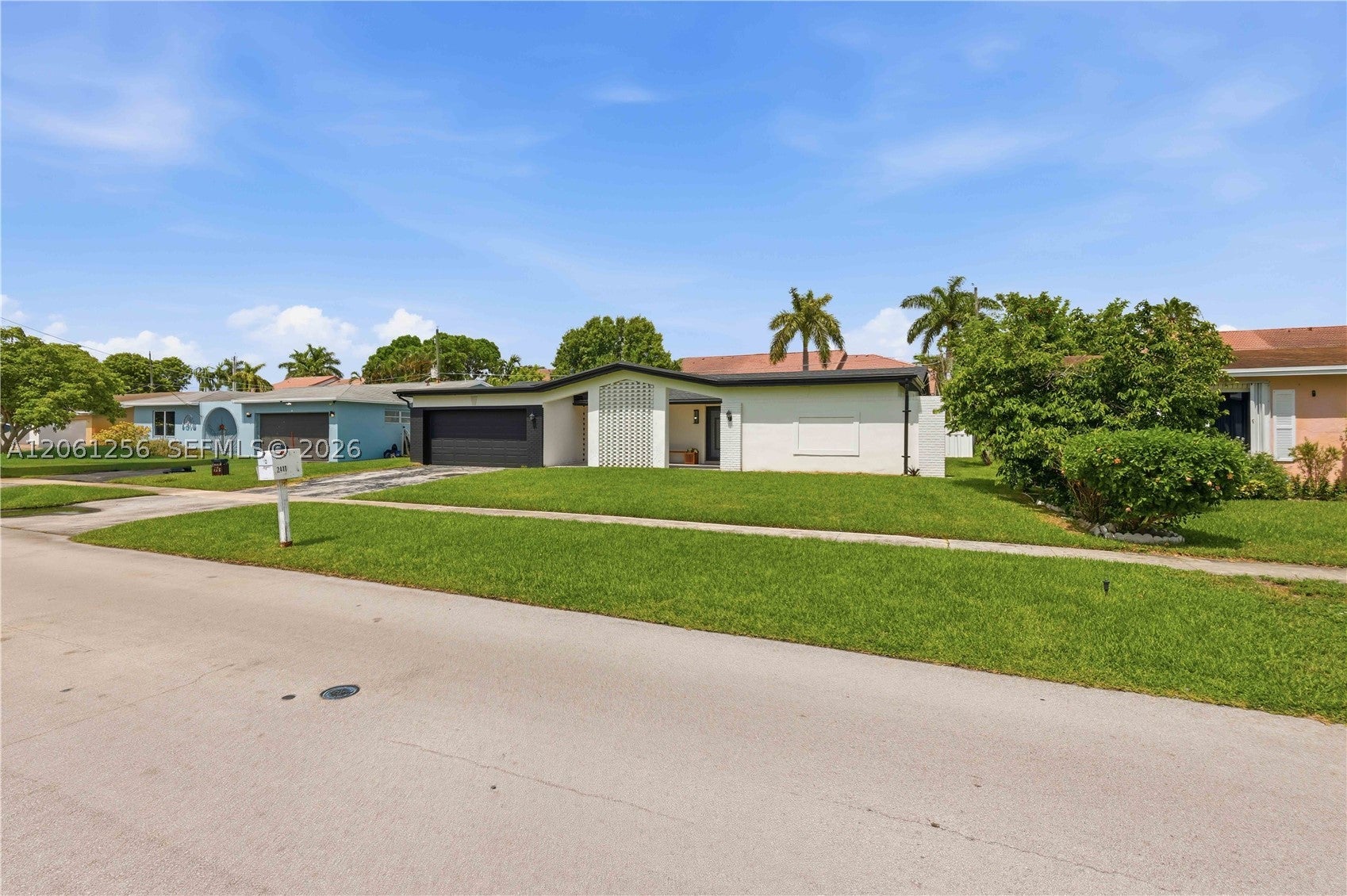 2411 NW 98th Ave