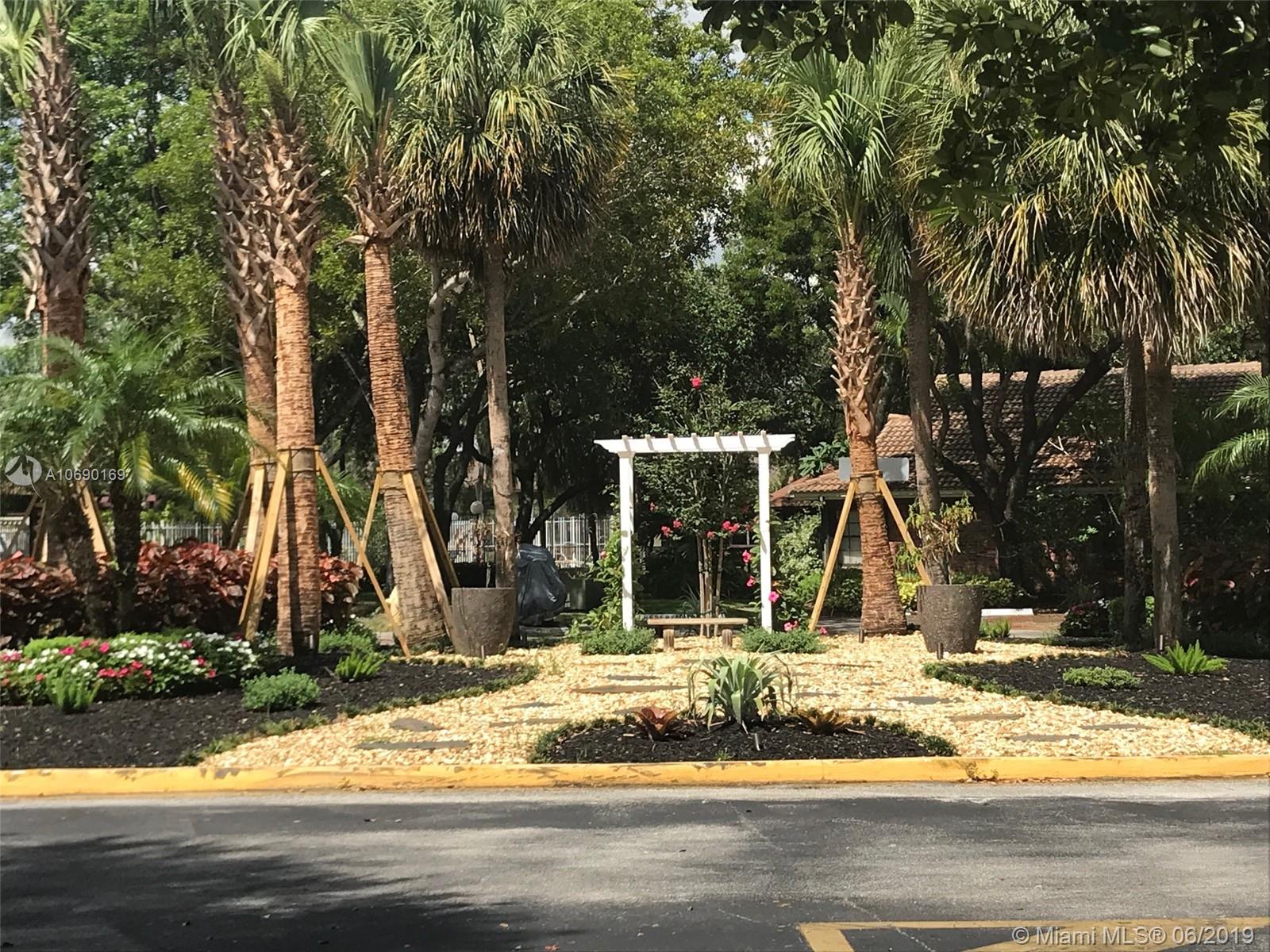 VINEYARDS OF PLANTATION C - Residential