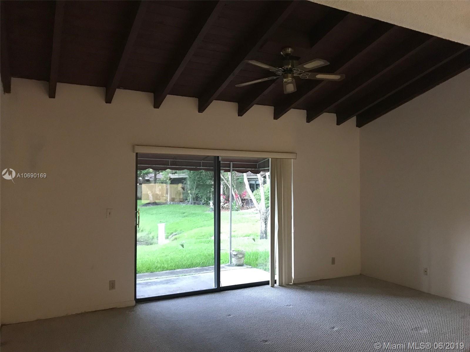 VINEYARDS OF PLANTATION C - Residential