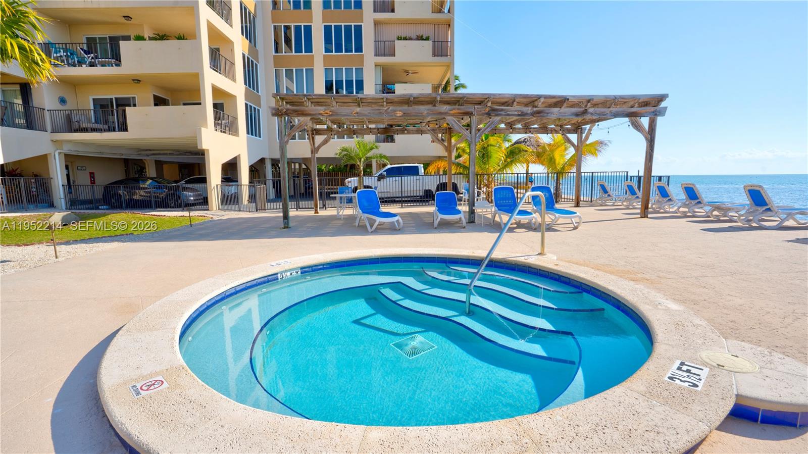 Palms of Isla (80.0) - Residential