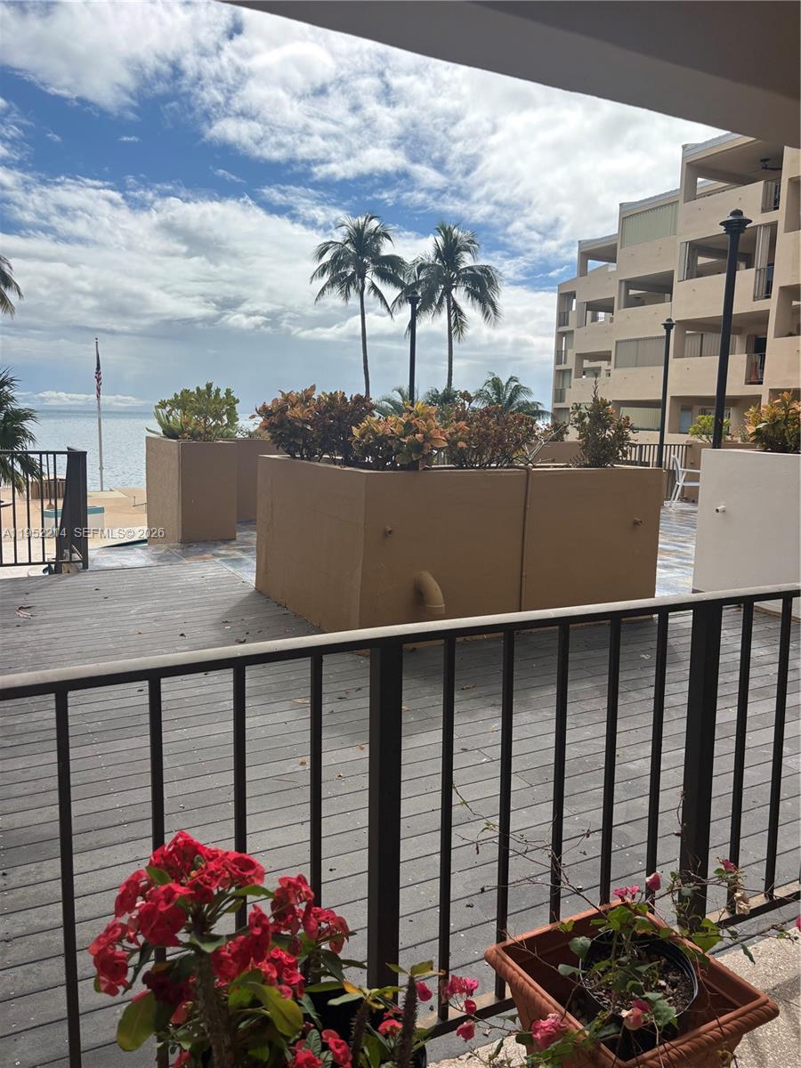 Palms of Isla (80.0) - Residential