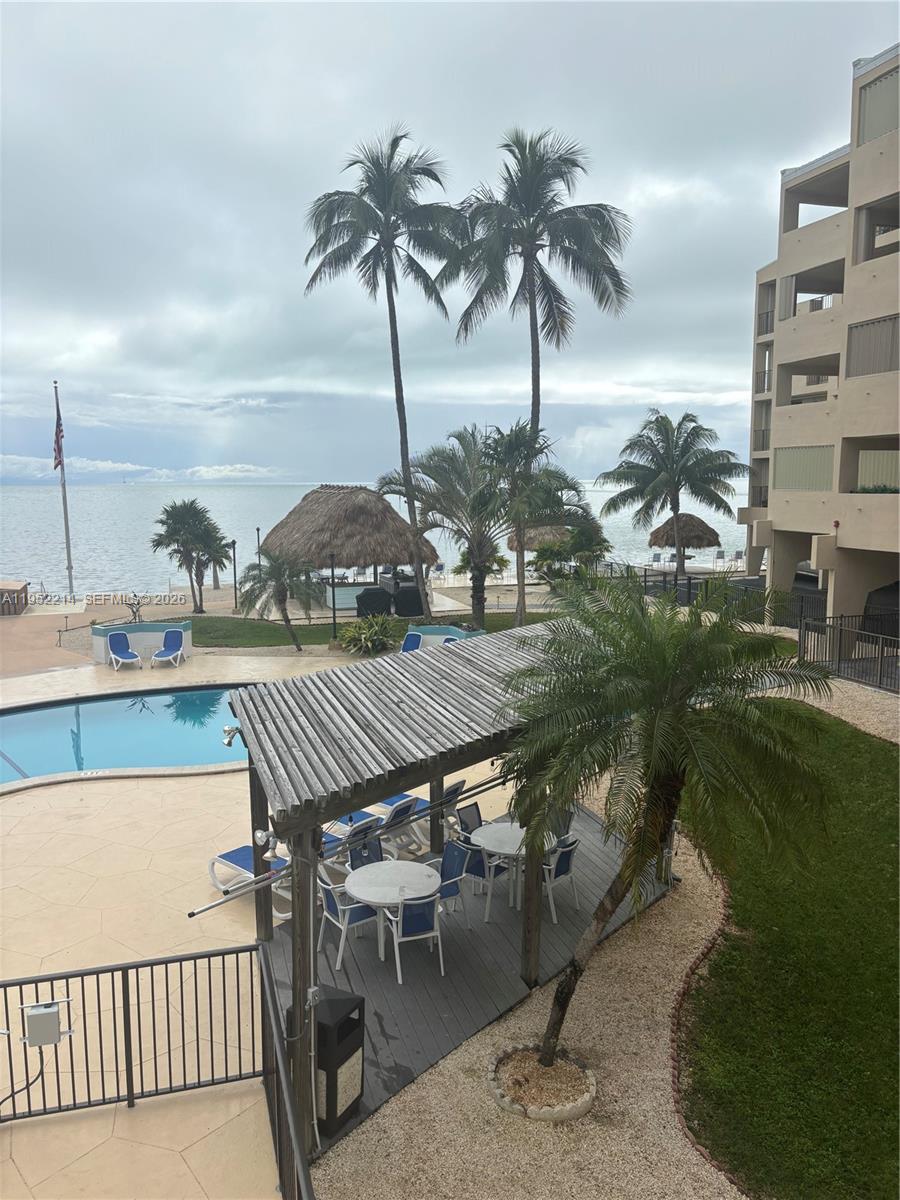 Palms of Isla (80.0) - Residential