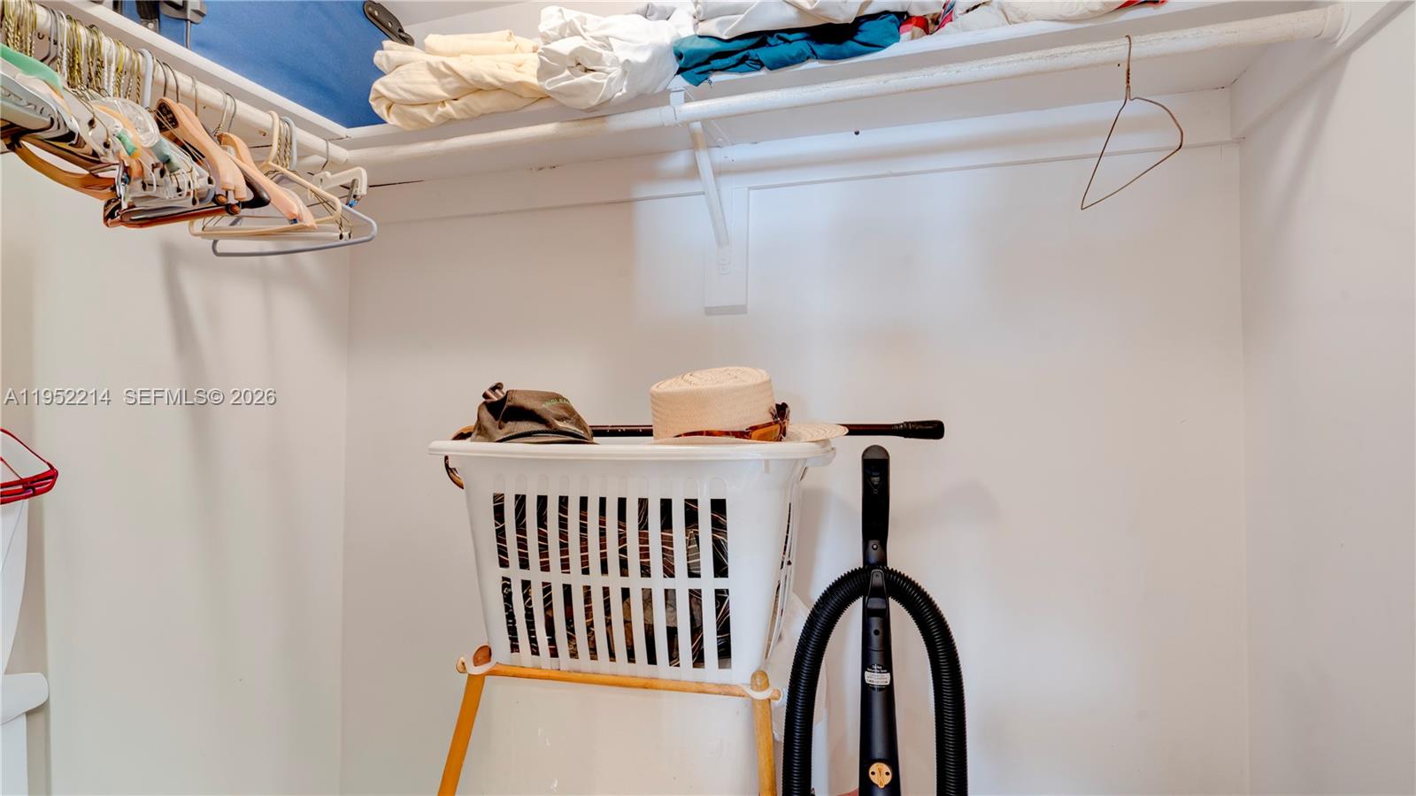 Palms of Isla (80.0) - Residential