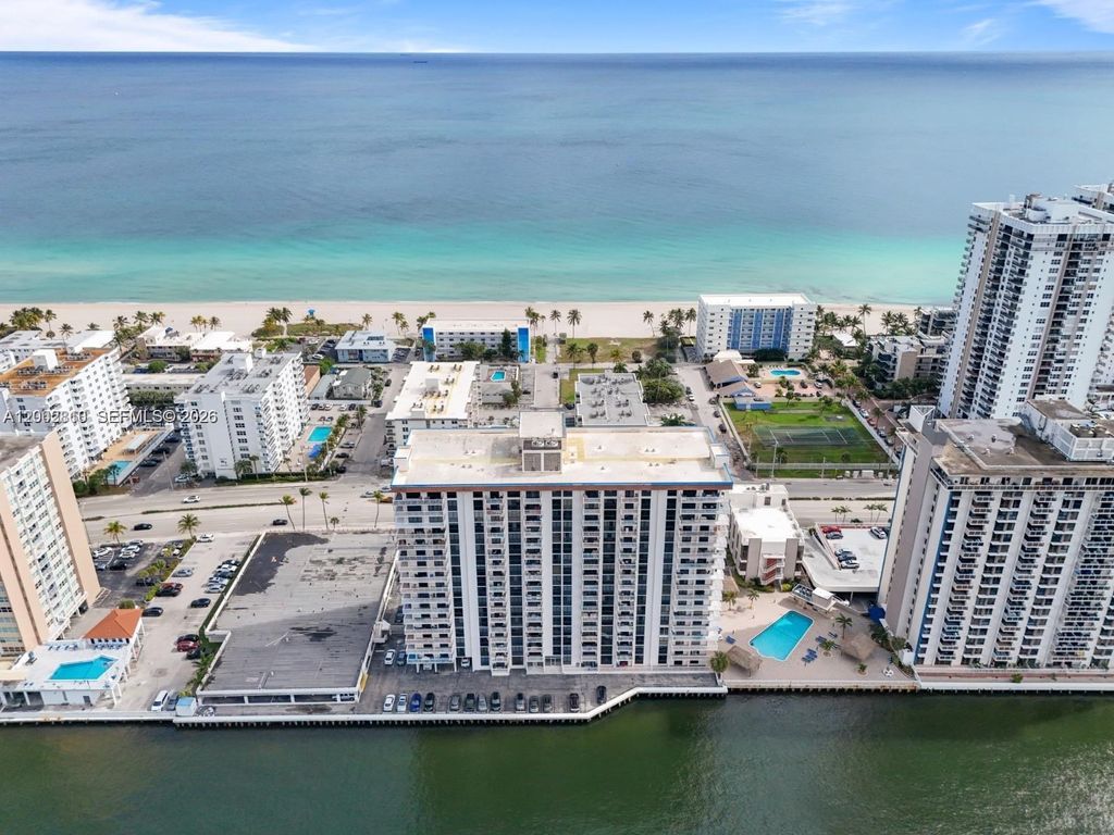 Photo of 1500 S Ocean Dr #4F, Hollywood, FL 33019 (MLS # A12002810)