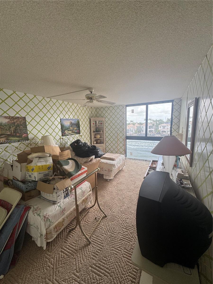 ALLINGTON TOWERS NORTH CO - Residential