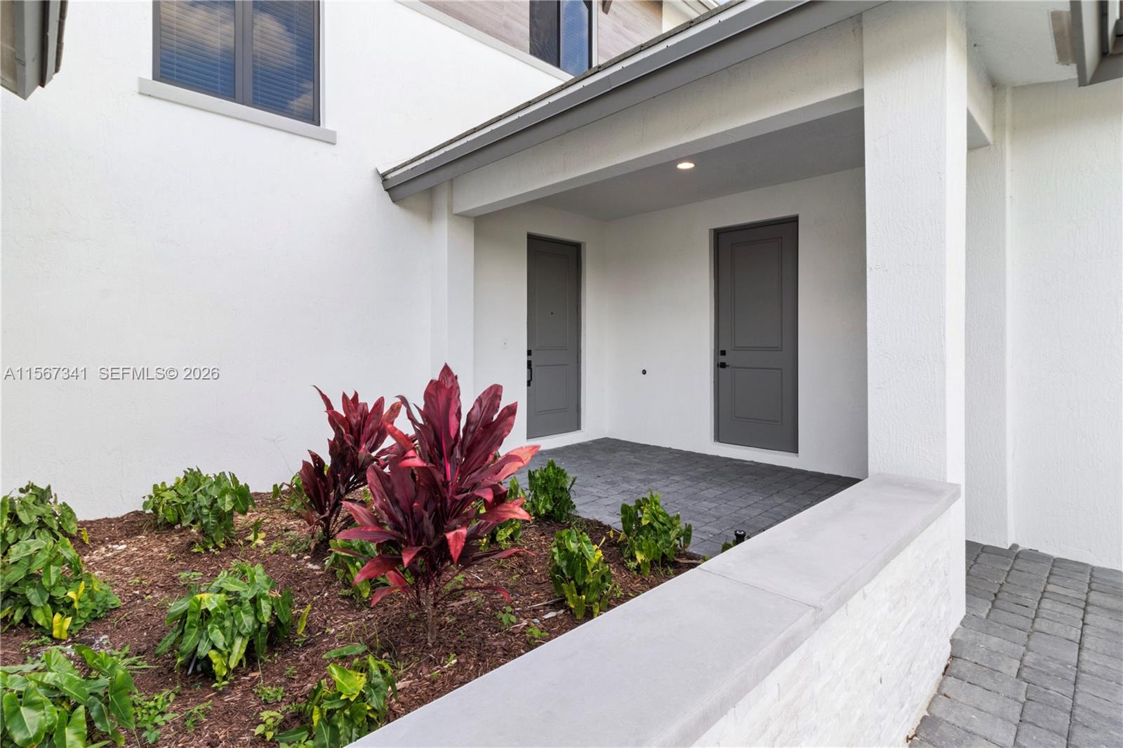 BRISTOL RESERVE - Residential