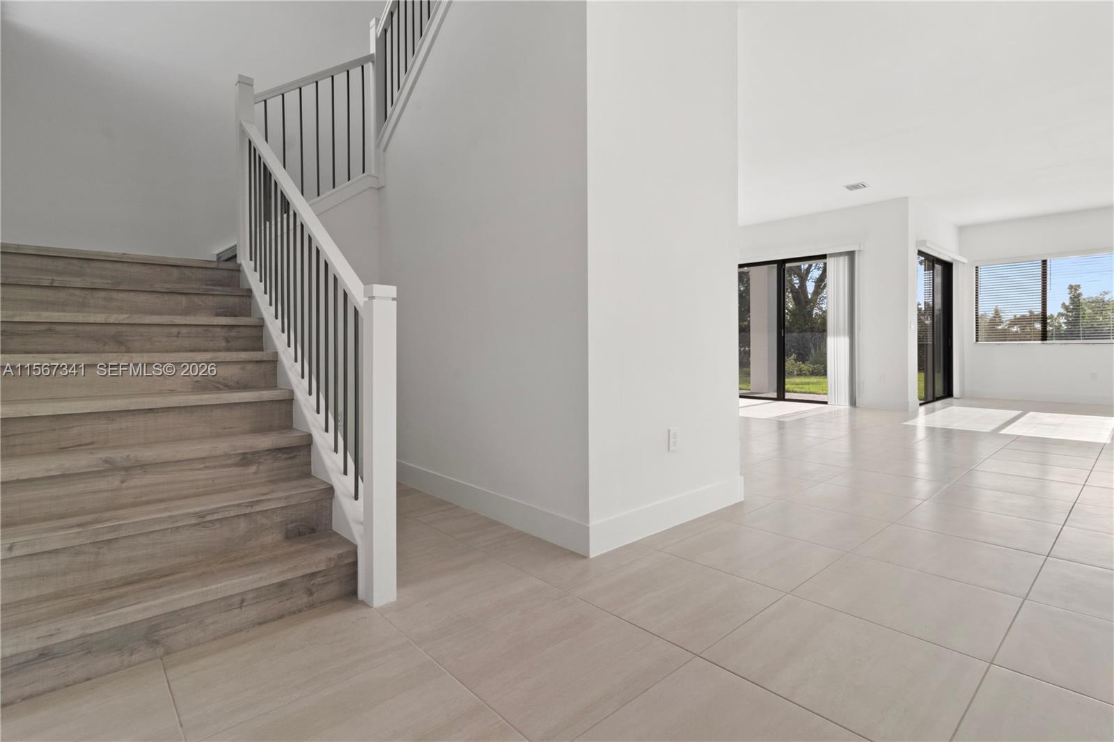 BRISTOL RESERVE - Residential