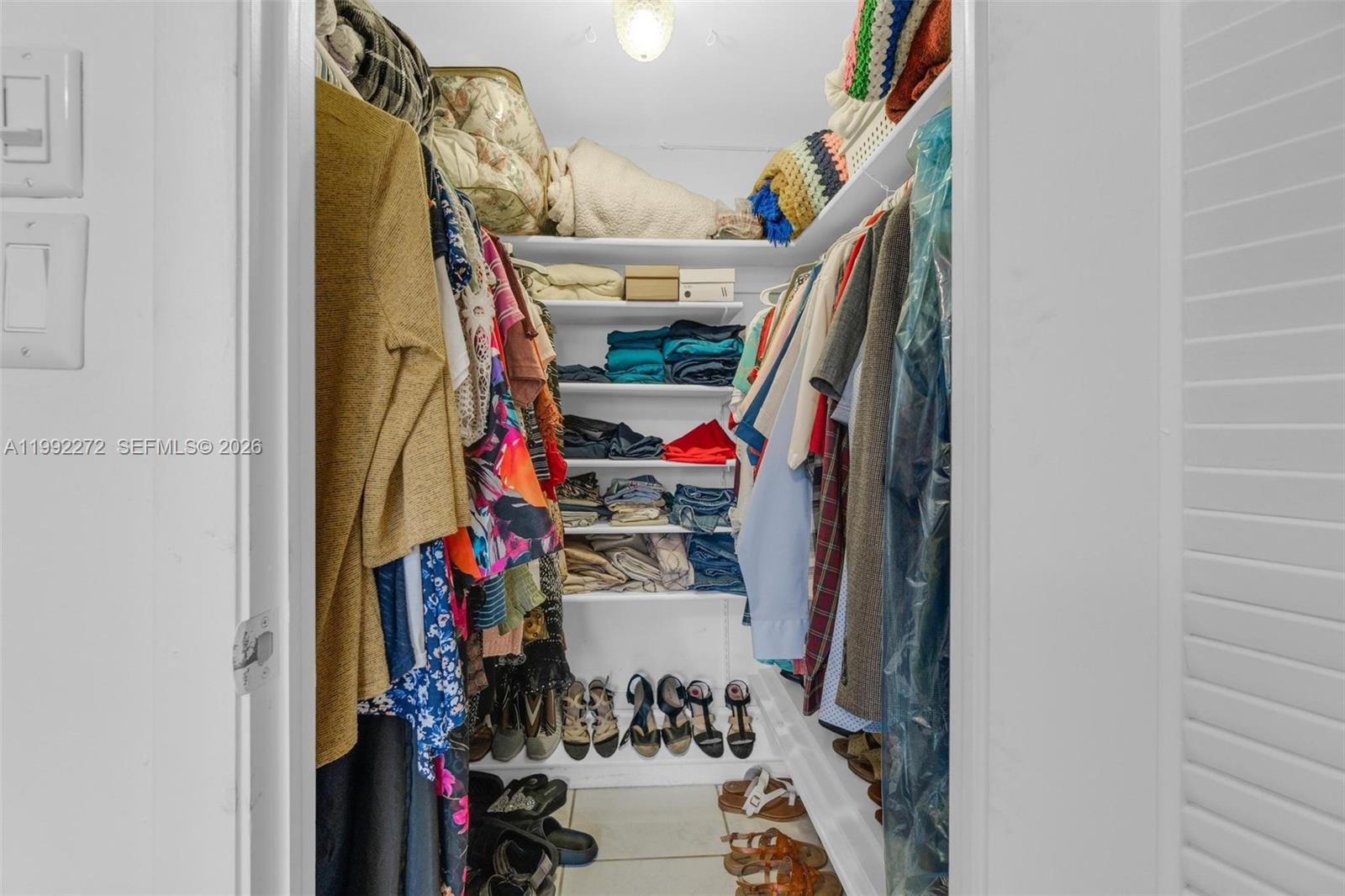 SUNRISE LAKES 9 CONDO - Residential