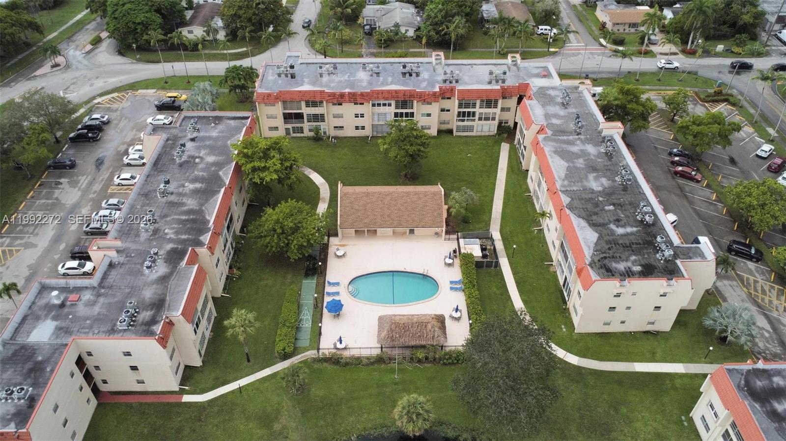 SUNRISE LAKES 9 CONDO - Residential