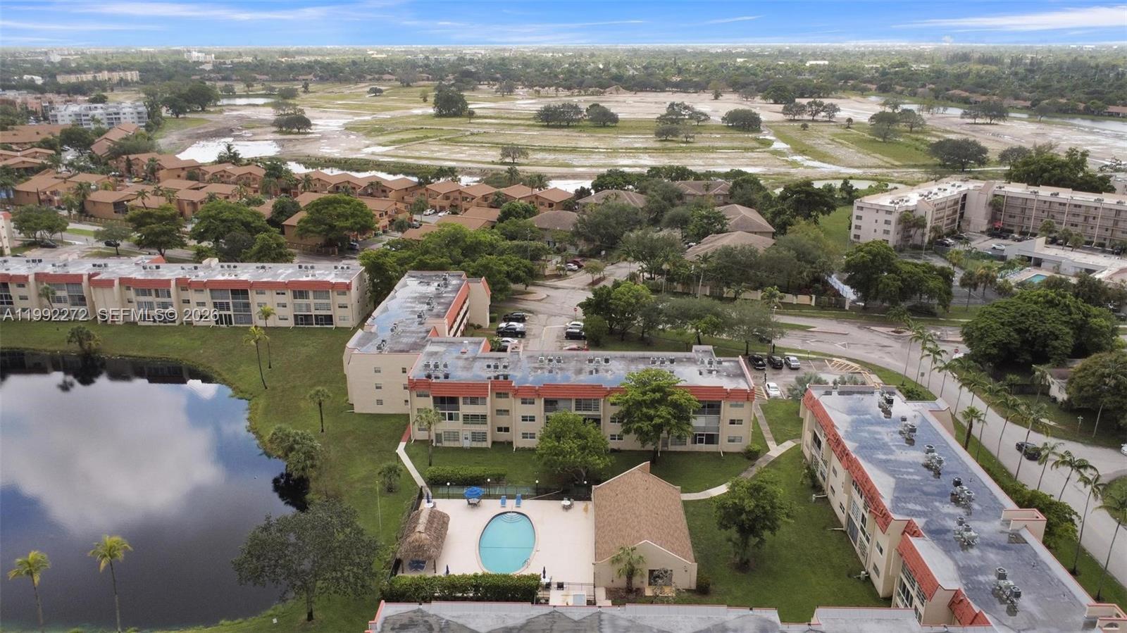 SUNRISE LAKES 9 CONDO - Residential