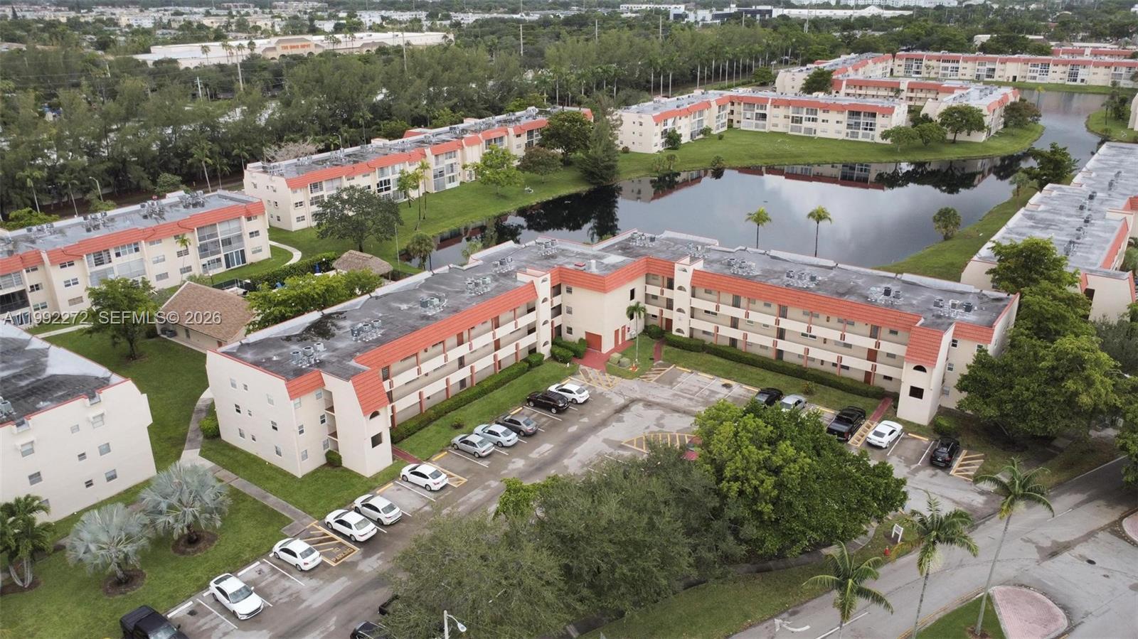 SUNRISE LAKES 9 CONDO - Residential