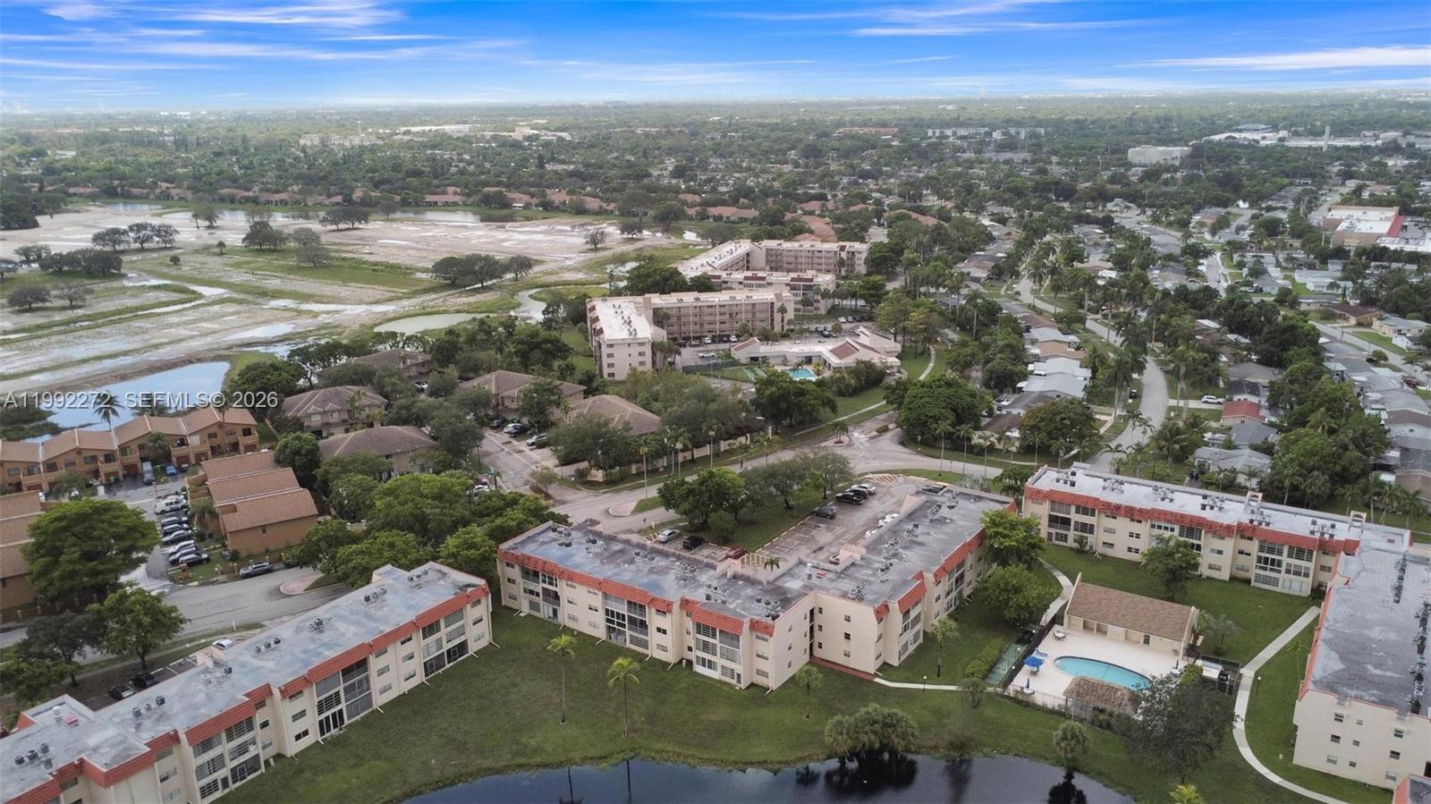 SUNRISE LAKES 9 CONDO - Residential