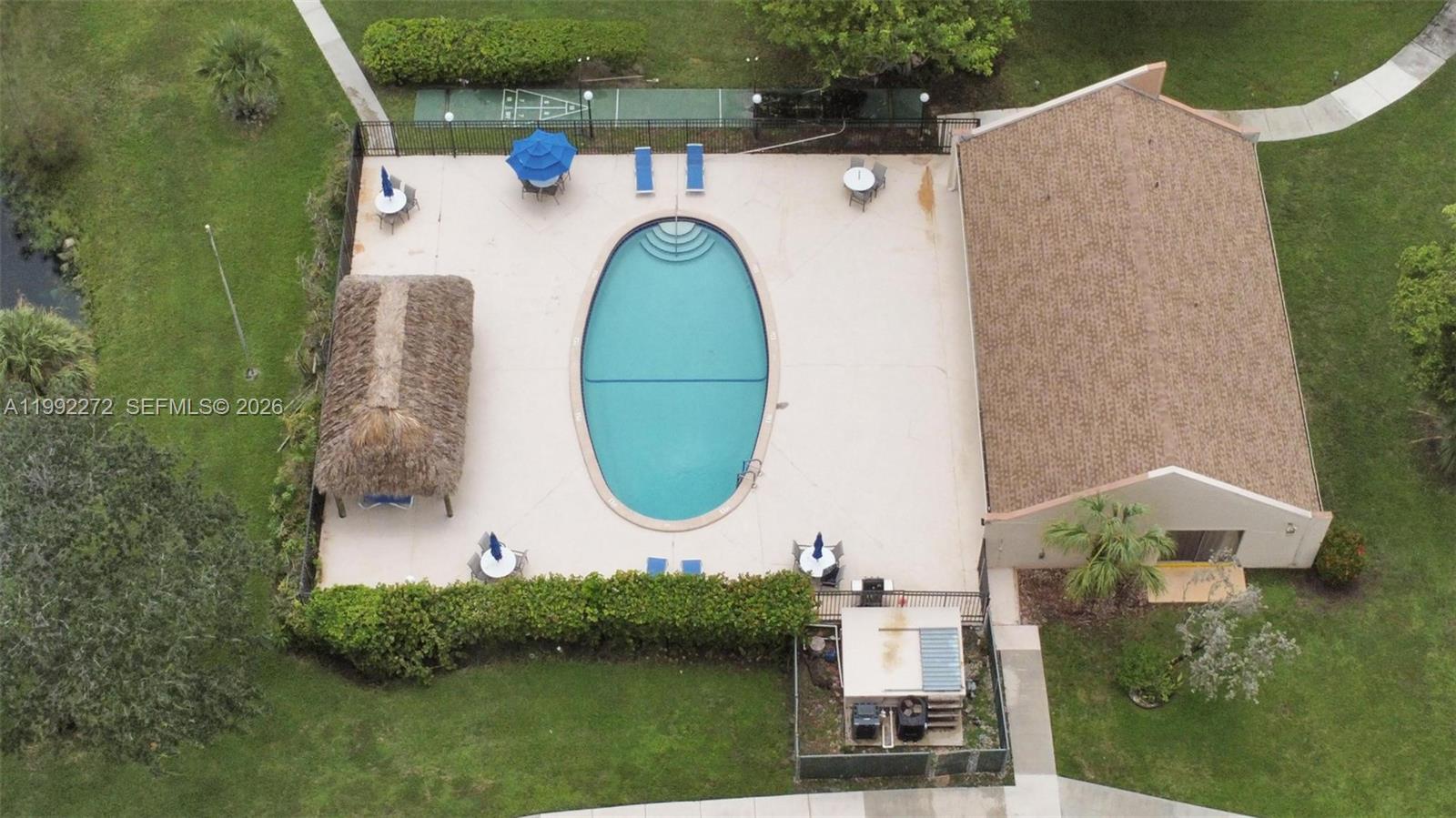 SUNRISE LAKES 9 CONDO - Residential