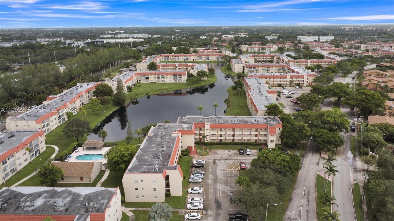 SUNRISE LAKES 9 CONDO - Residential