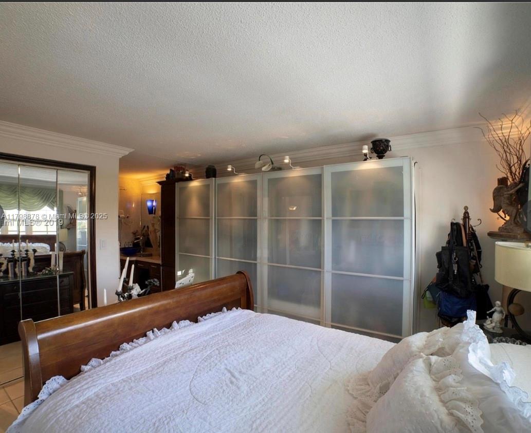 MIAMI BAYVIEW CONDO - Residential