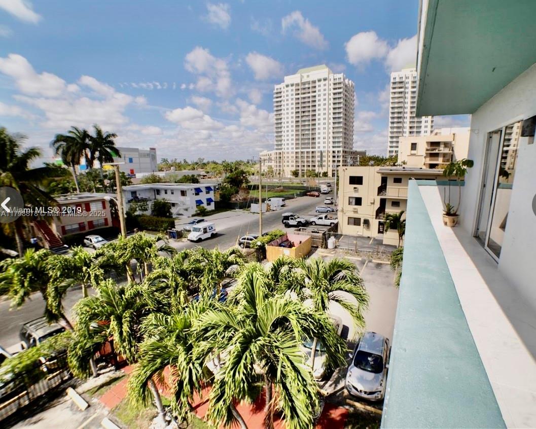 MIAMI BAYVIEW CONDO - Residential