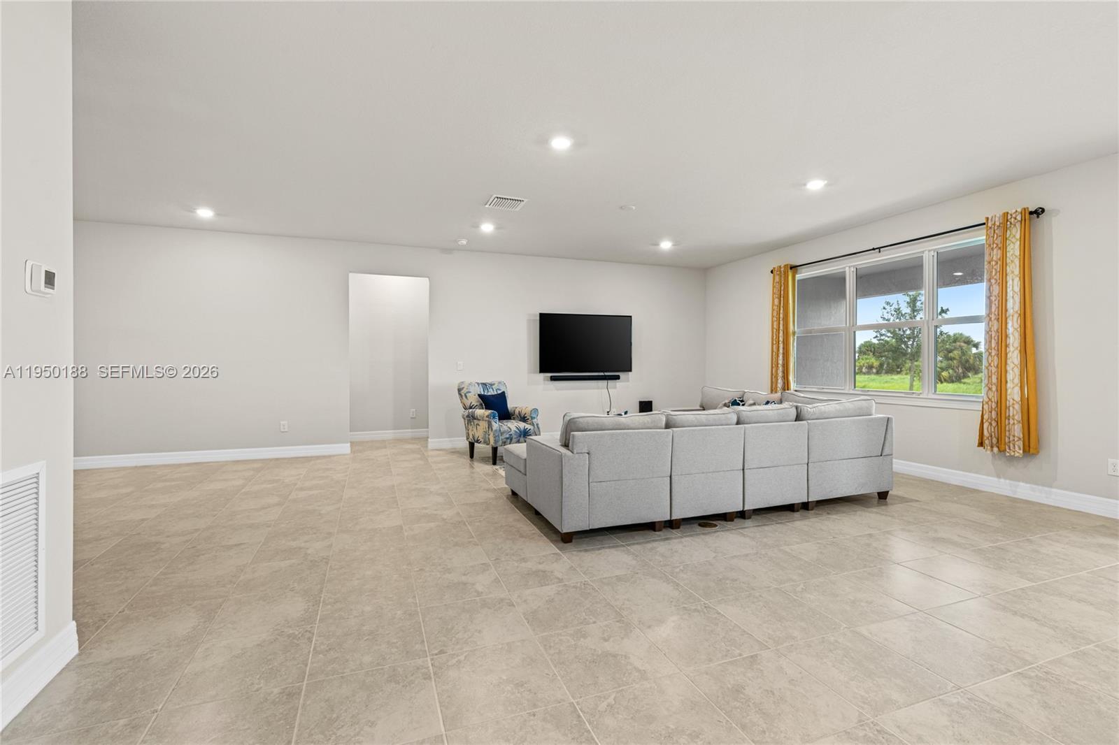 PULTE AT TRADITION PHASE 1 - Residential