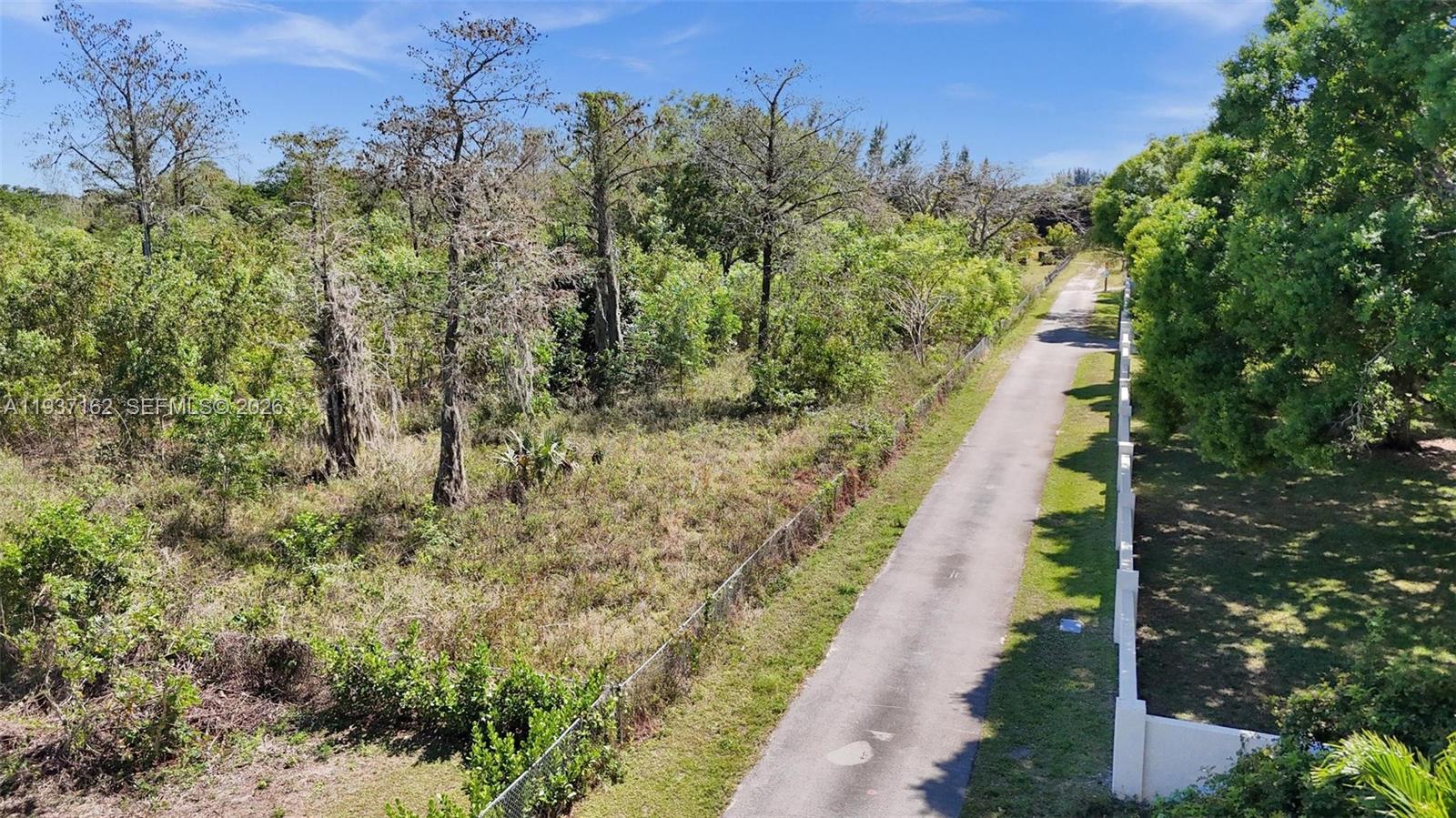 FLA FRUIT LANDS CO - Land