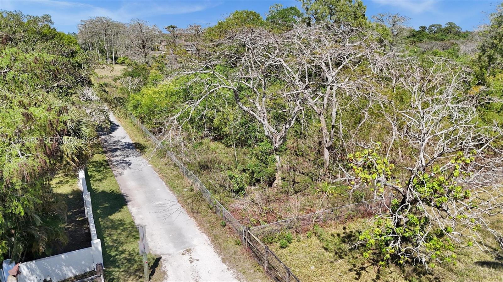 FLA FRUIT LANDS CO - Land