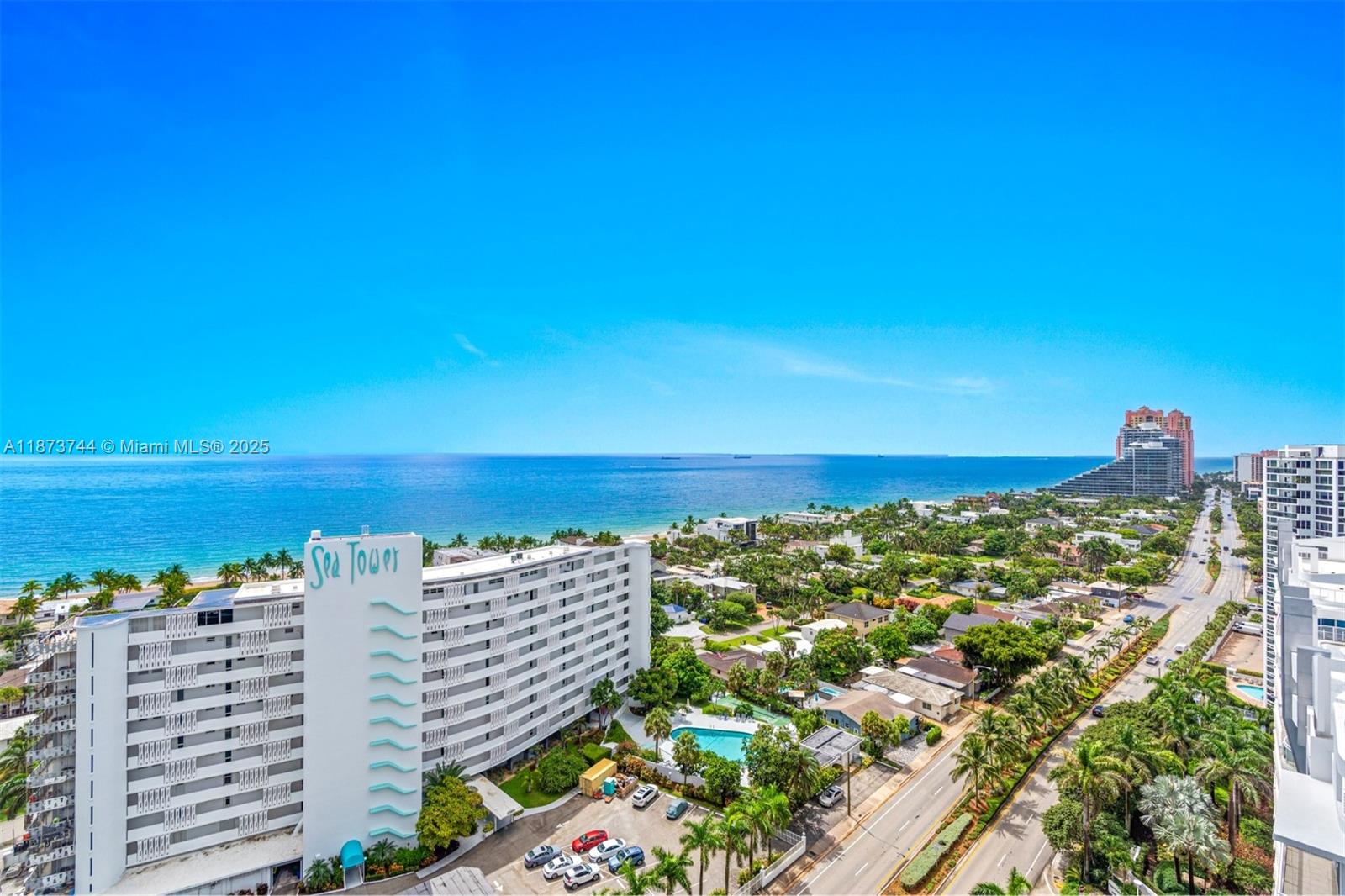 VANTAGE VIEW CONDO - Residential