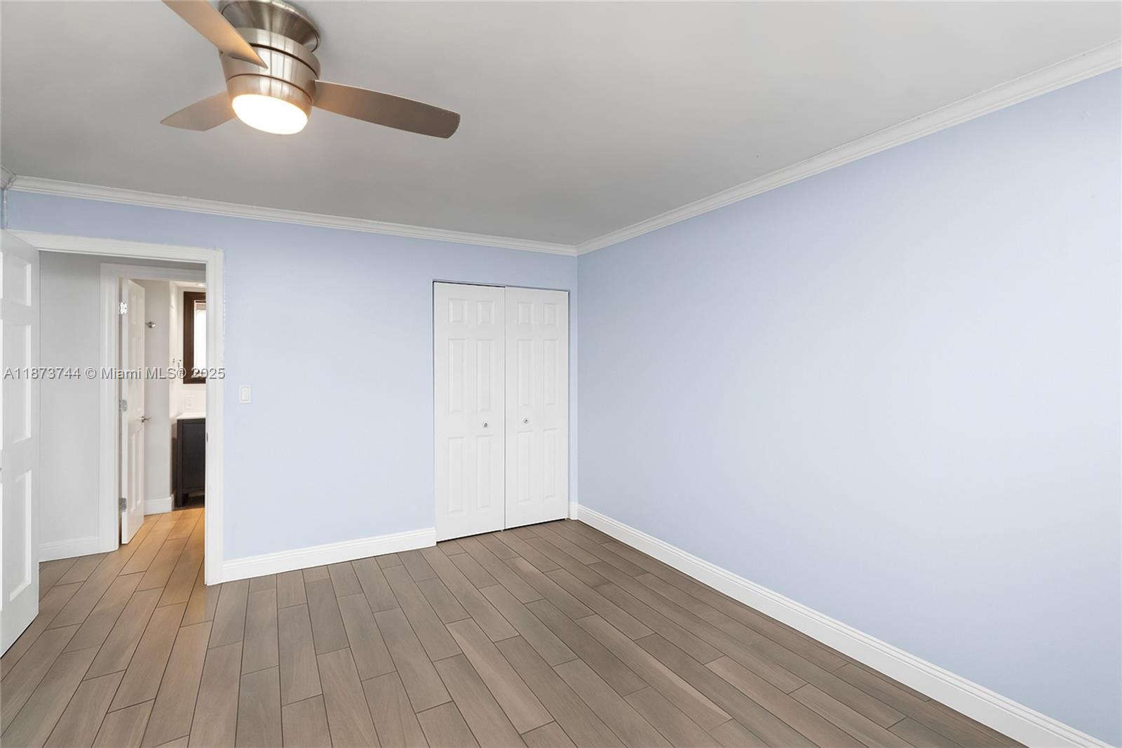 VANTAGE VIEW CONDO - Residential