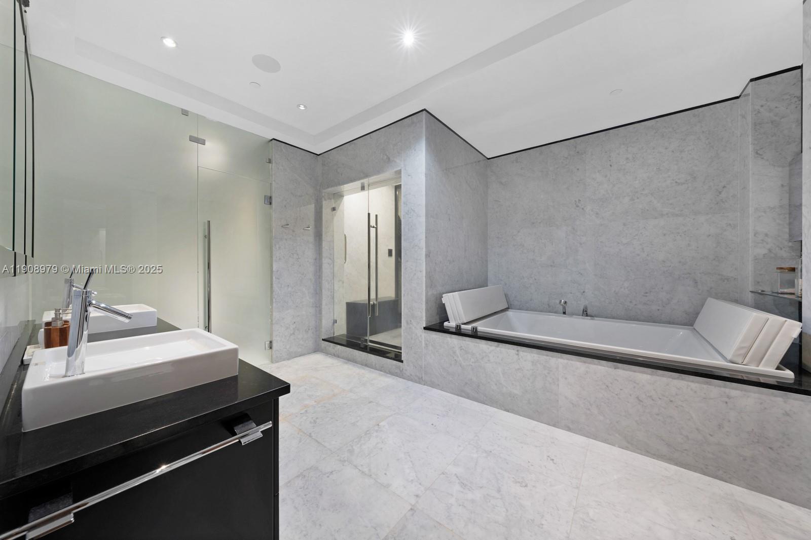 BAL HARBOUR CENTER CONDO - Residential