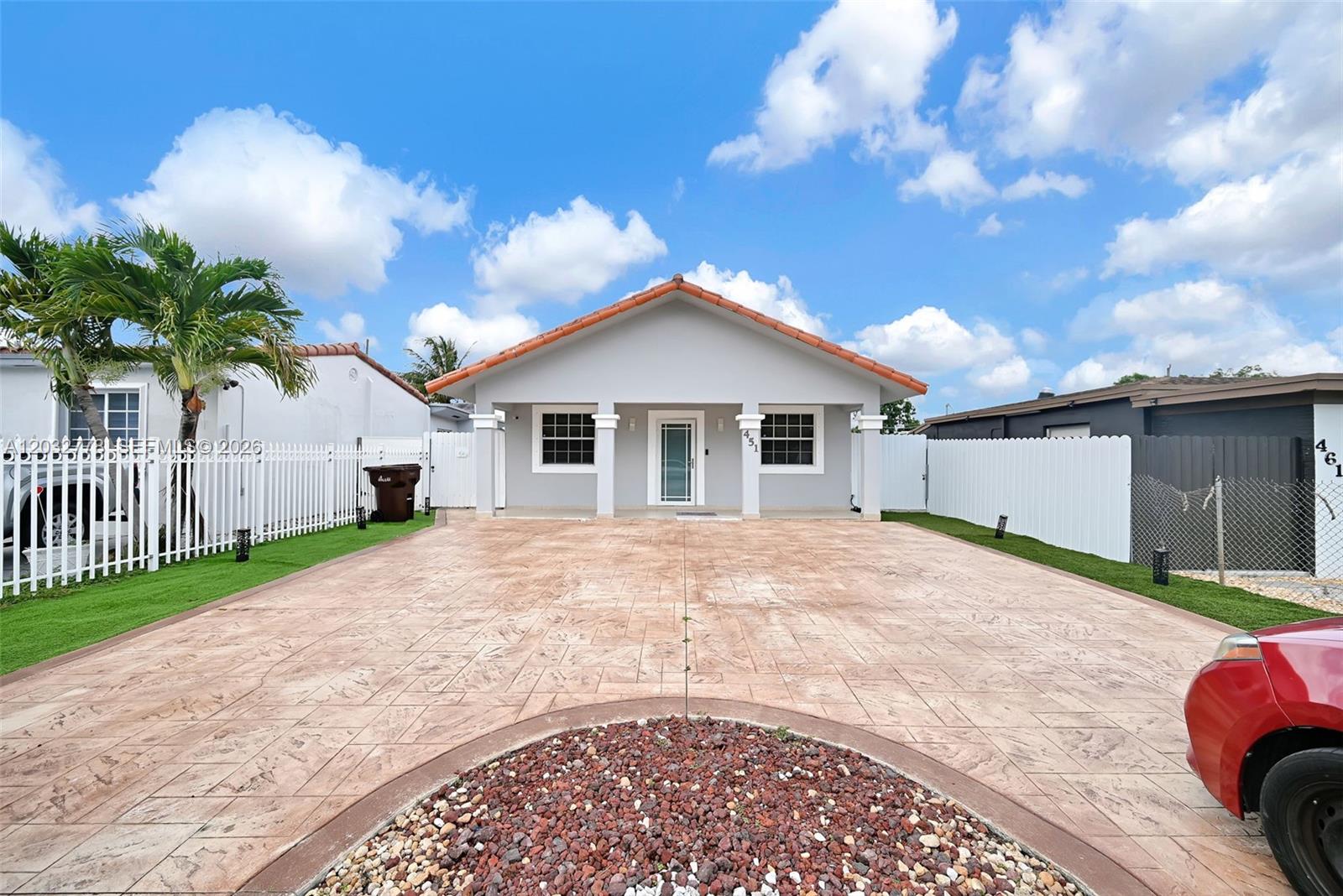 View photos, virtual tours, details... 451 E 37th St