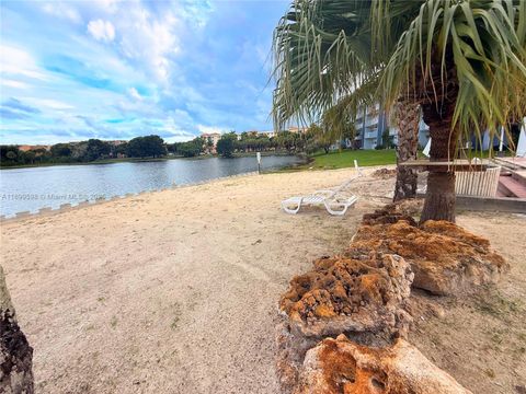 9357 Fontainebleau Blvd D414 Miami FL 33172