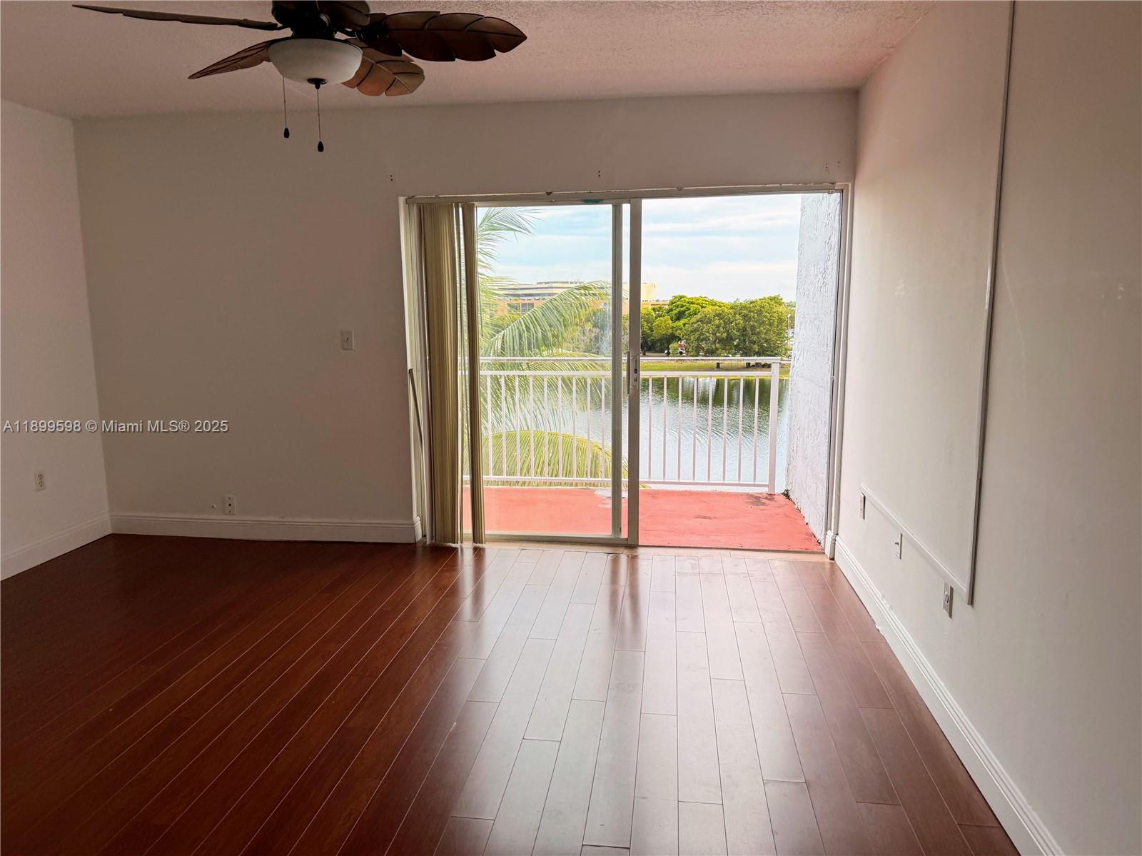 THE BEACH CLUB FONTAINEBL - Residential Lease