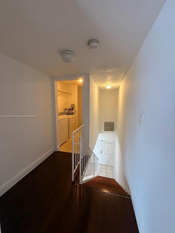 THE BEACH CLUB FONTAINEBL - Residential Lease