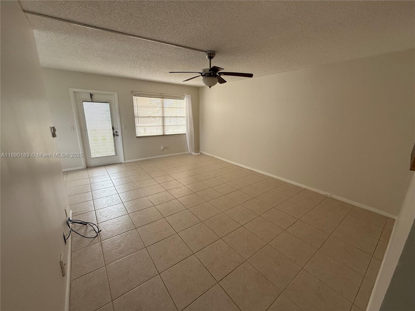 FANSHAW AT CENTURY VILLAG - Residential Lease