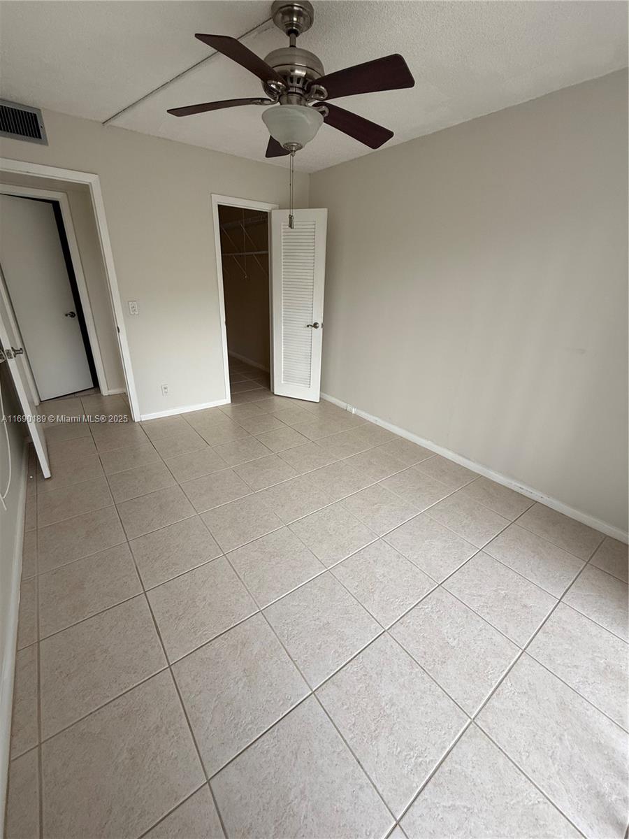 FANSHAW AT CENTURY VILLAG - Residential Lease