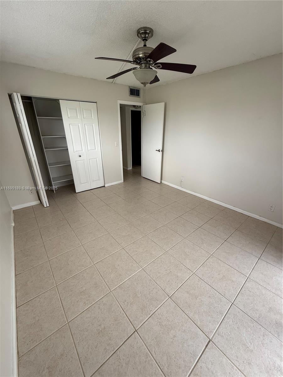 FANSHAW AT CENTURY VILLAG - Residential Lease